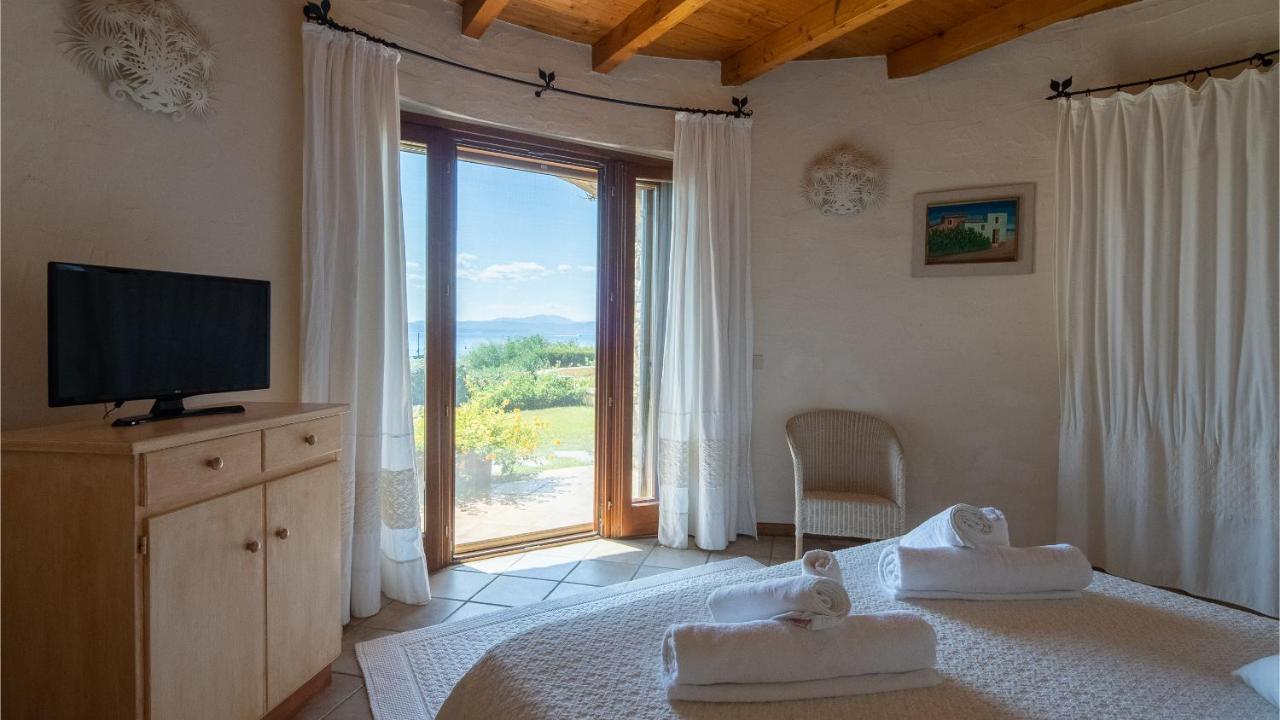 Welcomely - Villa Acqua Marina Golfo Aranci Exterior foto